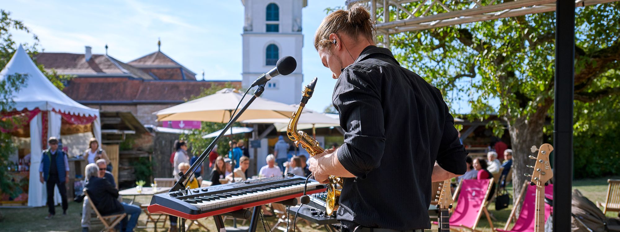 Feinwerk2019-Ju-Holz(2) (3).jpg